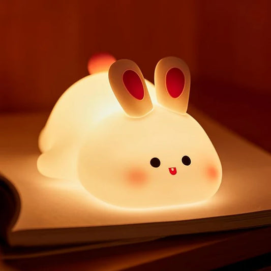 Squishy™ | Veilleuse LED lapin en silicone souple (2 achetés = 1 GRATUIT)